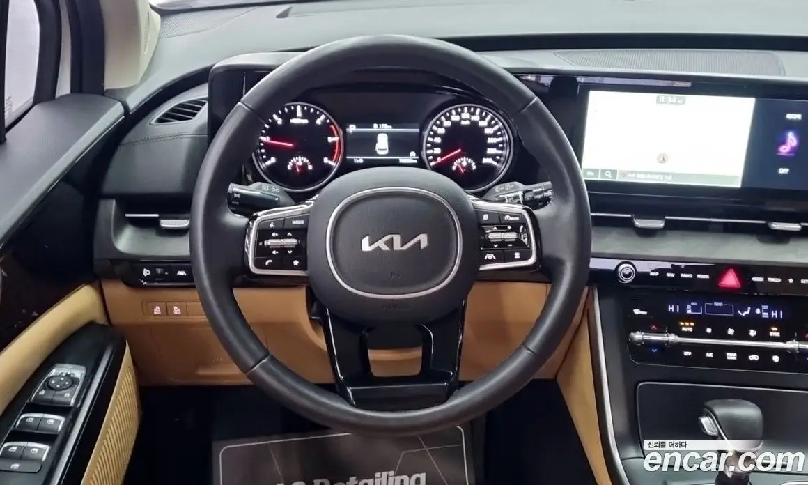 Kia Carnival 2023 2.2 автомат (гидро), фото 12