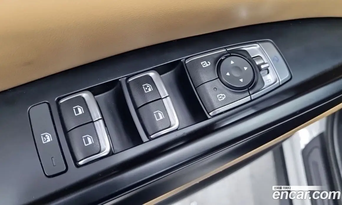 Kia Carnival 2023 2.2 автомат (гидро), фото 16