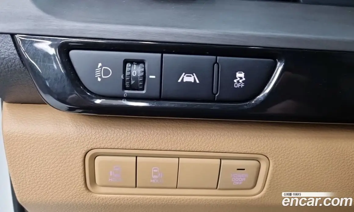 Kia Carnival 2023 2.2 автомат (гидро), фото 17