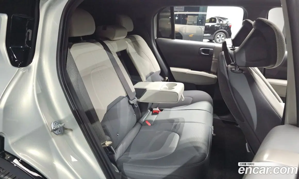 Kia EV3 2024 0.2 автомат (гидро), фото 16 Kia EV3 2024 0.2 автомат (гидро), фото 16