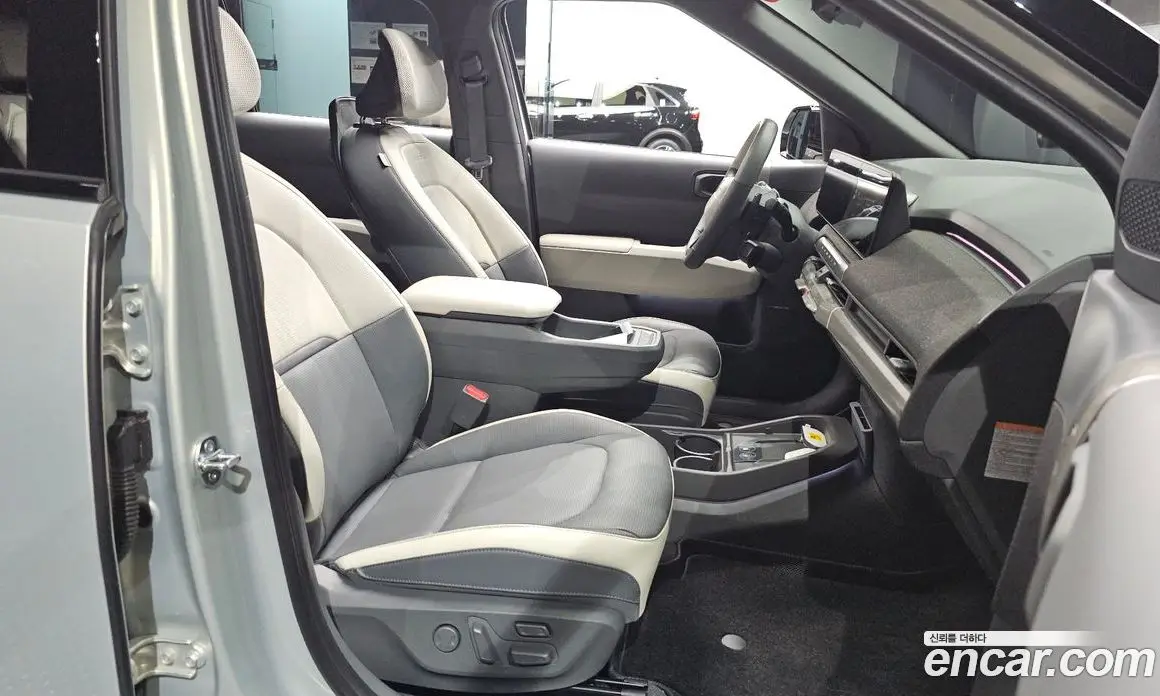 Kia EV3 2024 0.2 автомат (гидро), фото 17 Kia EV3 2024 0.2 автомат (гидро), фото 17