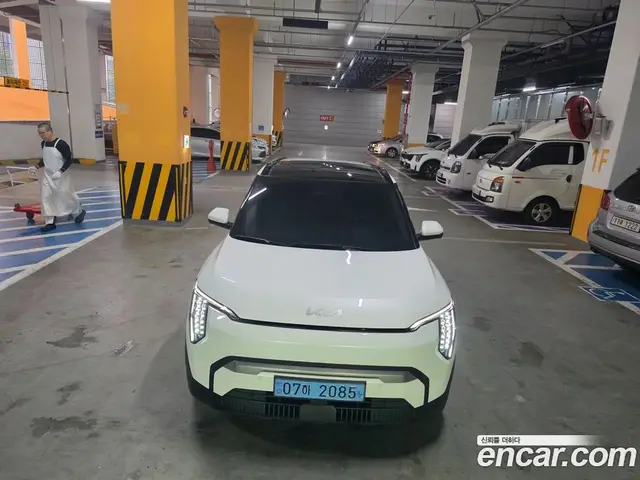 Kia EV3, 2024, 40 000 км