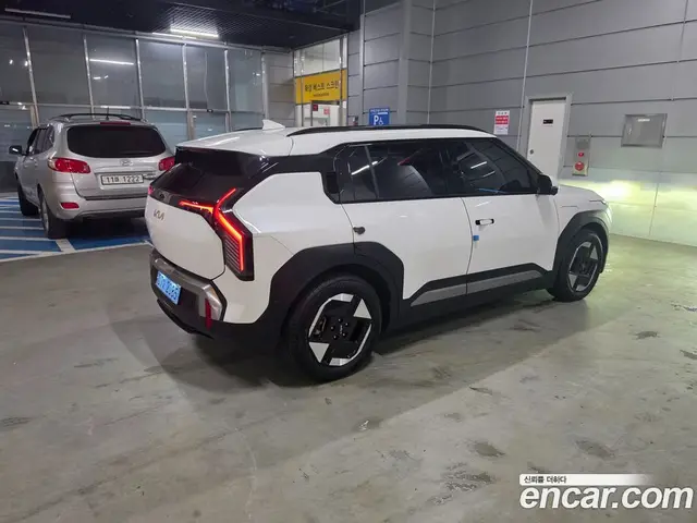 Kia EV3 2024 автомат (гидро), миниатюра 6 Kia EV3 2024 автомат (гидро), миниатюра 6