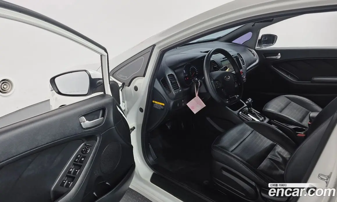 Kia K3 2016 1.6 автомат (гидро), фото 11 Kia K3 2016 1.6 автомат (гидро), фото 11