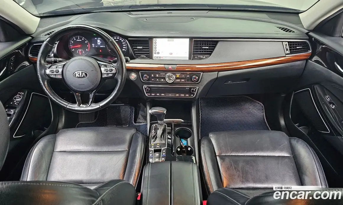 Kia K7 2016 3.3 автомат (гидро), фото 7 Kia K7 2016 3.3 автомат (гидро), фото 7