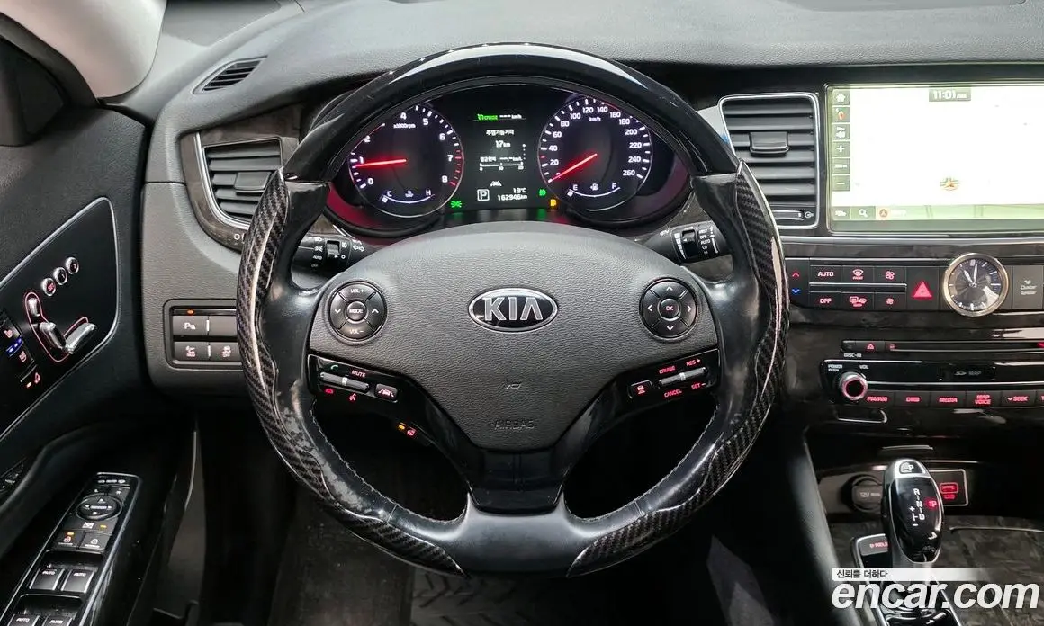 Kia K9 2015 3.3 автомат (гидро), фото 13 Kia K9 2015 3.3 автомат (гидро), фото 13
