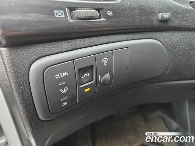 Kia Lotze 2010 2.0 автомат (гидро), миниатюра 10 Kia Lotze 2010 2.0 автомат (гидро), миниатюра 10