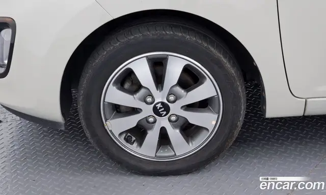 Kia Morning 2014 1.0 автомат (гидро), миниатюра 5
