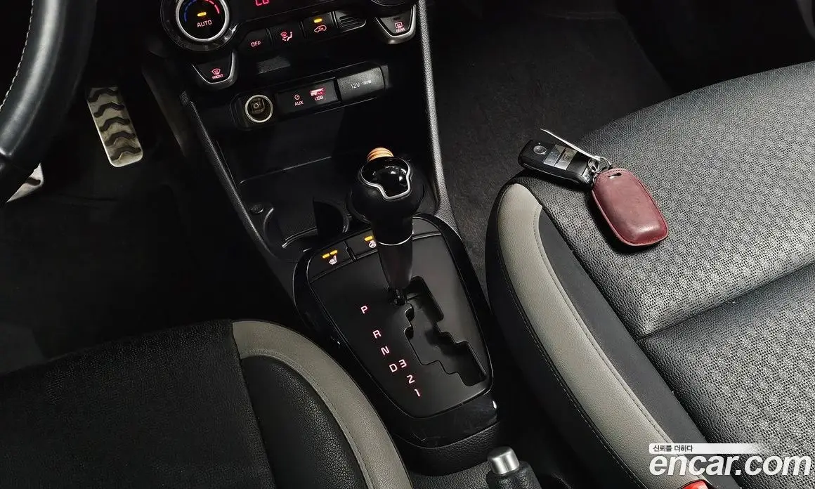 Kia Morning 2017 1.0 автомат (гидро), фото 12 Kia Morning 2017 1.0 автомат (гидро), фото 12