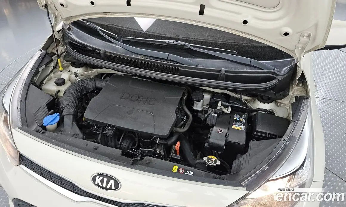 Kia Morning 2017 1.0 автомат (гидро), фото 6 Kia Morning 2017 1.0 автомат (гидро), фото 6