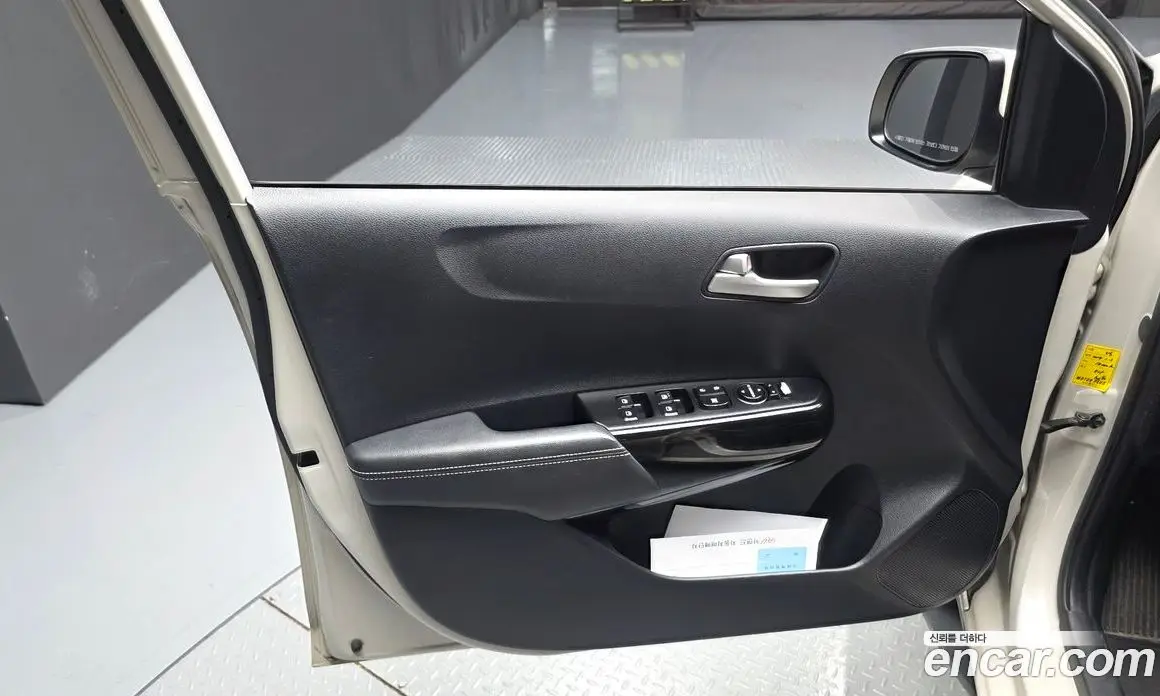 Kia Morning 2017 1.0 автомат (гидро), фото 14