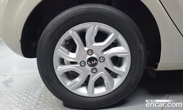 Kia Morning 2017 1.0 автомат (гидро), миниатюра 5