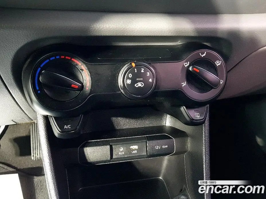 Kia Morning 2017 1.0 автомат (гидро), фото 14 Kia Morning 2017 1.0 автомат (гидро), фото 14