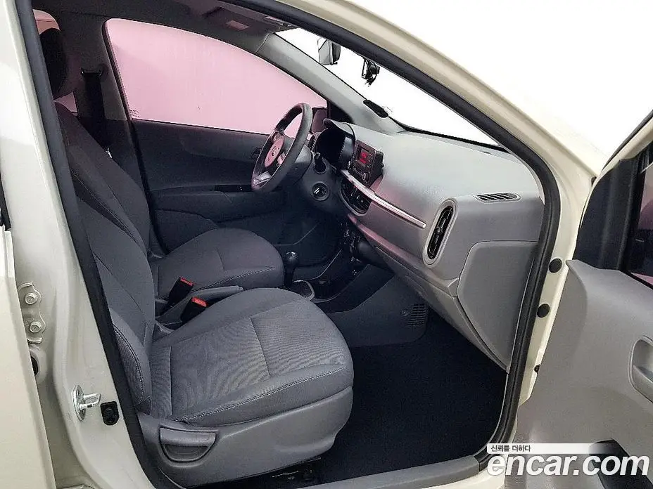 Kia Morning 2017 1.0 автомат (гидро), фото 18 Kia Morning 2017 1.0 автомат (гидро), фото 18