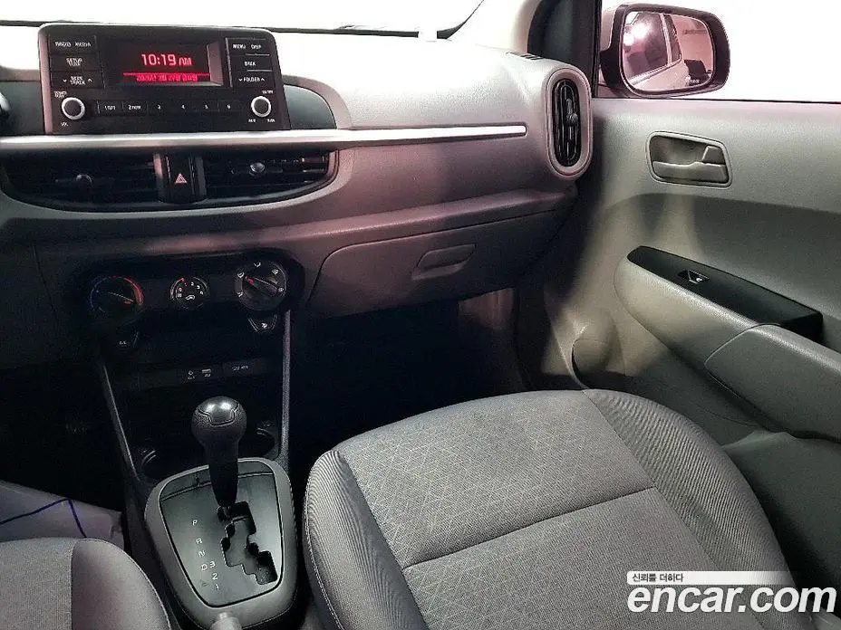 Kia Morning 2017 1.0 автомат (гидро), фото 10 Kia Morning 2017 1.0 автомат (гидро), фото 10