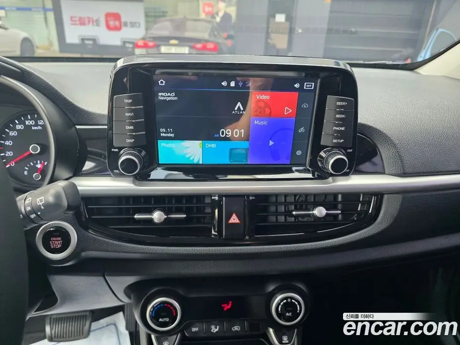 Kia Morning 2018 1.0 автомат (гидро), фото 10 Kia Morning 2018 1.0 автомат (гидро), фото 10