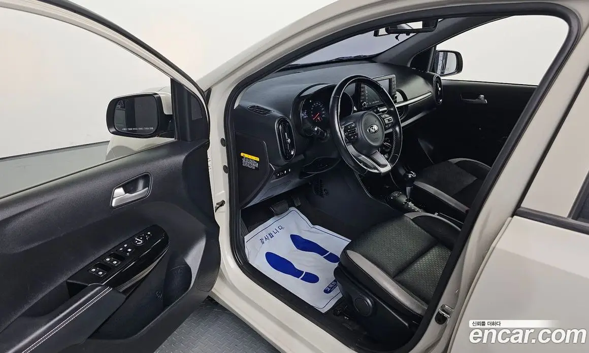 Kia Morning 2019 1.0 автомат (гидро), фото 13