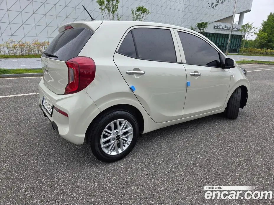 Kia Morning 2022 1.0 автомат (гидро), фото 6 Kia Morning 2022 1.0 автомат (гидро), фото 6