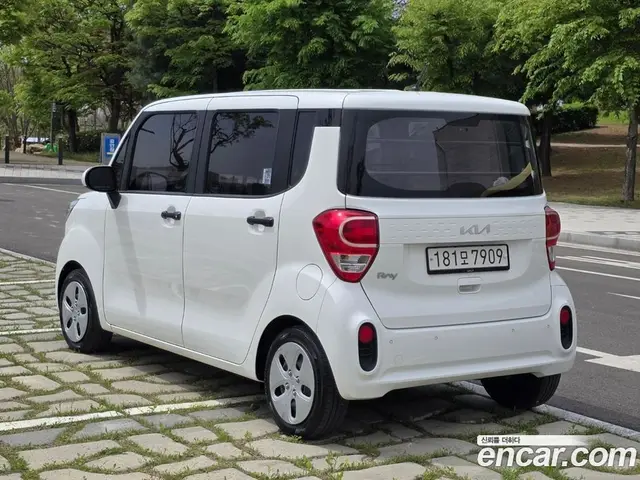 Kia Ray 2022 1.0 автомат (гидро), миниатюра 5