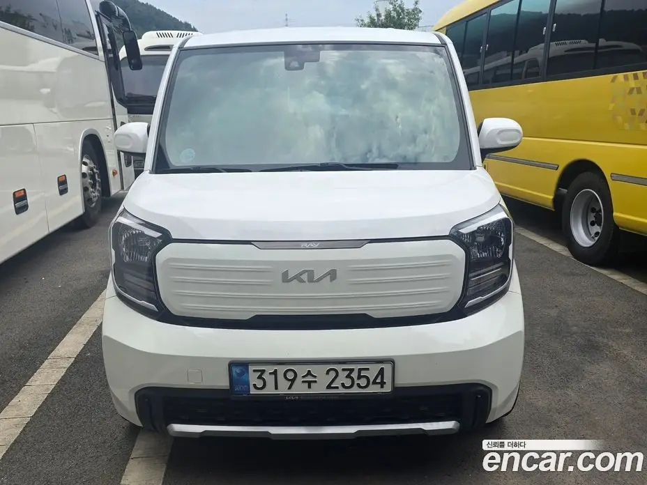 Kia Ray 2023 1.0 автомат (гидро), фото 3