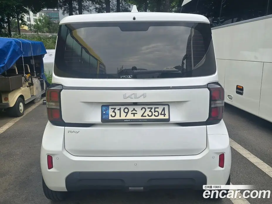Kia Ray 2023 1.0 автомат (гидро), фото 4