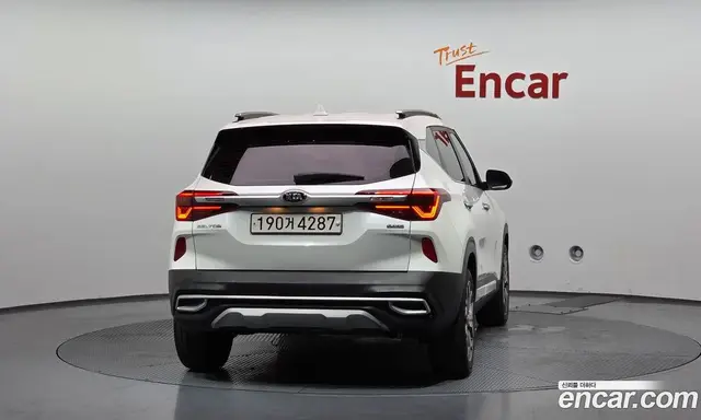Kia Seltos 2020 1.6 автомат (гидро), миниатюра 4