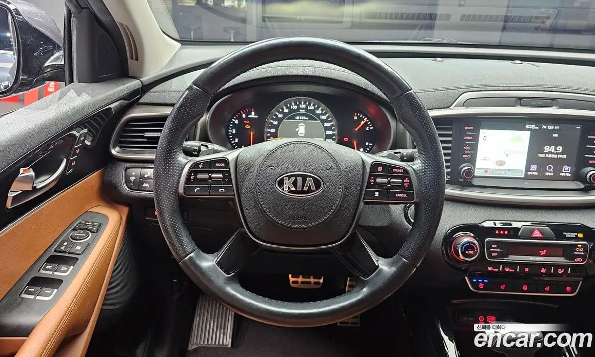 Kia Sorento 2018 2.2 автомат (гидро), фото 12