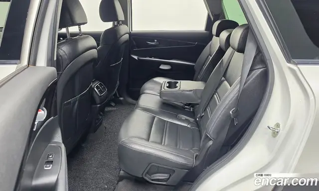 Kia Sorento 2019 2.0 автомат (гидро), миниатюра 11 Kia Sorento 2019 2.0 автомат (гидро), миниатюра 11