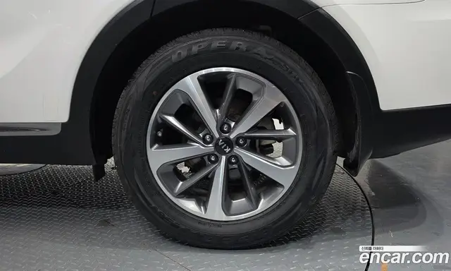 Kia Sorento 2019 2.0 автомат (гидро), миниатюра 5 Kia Sorento 2019 2.0 автомат (гидро), миниатюра 5