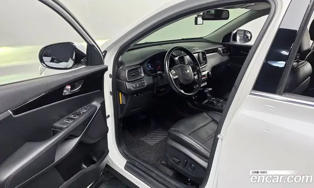 Kia Sorento 2019 2.0 автомат (гидро), миниатюра 10 Kia Sorento 2019 2.0 автомат (гидро), миниатюра 10