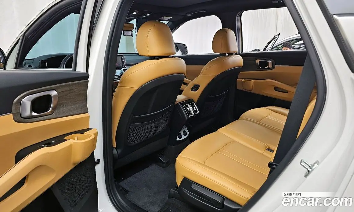 Kia Sorento 2020 2.2 автомат (гидро), фото 16 Kia Sorento 2020 2.2 автомат (гидро), фото 16