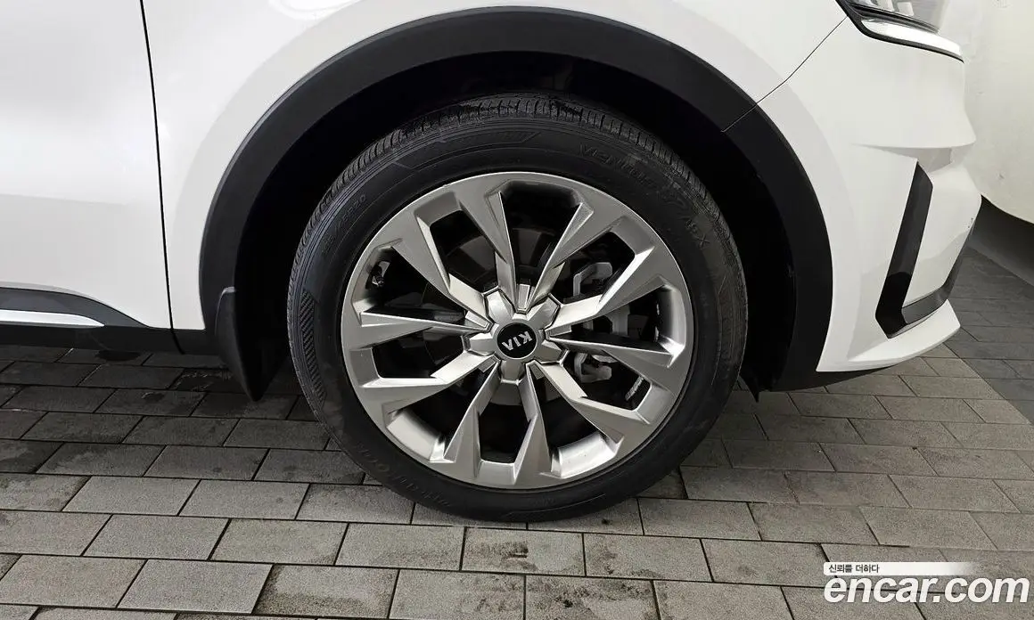 Kia Sorento 2020 2.2 автомат (гидро), фото 7 Kia Sorento 2020 2.2 автомат (гидро), фото 7