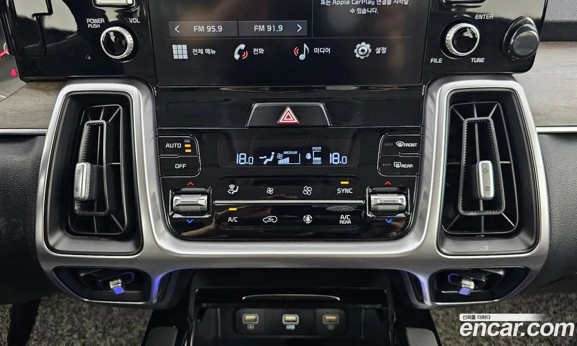 Kia Sorento 2021 2.2 автомат (гидро), фото 17 Kia Sorento 2021 2.2 автомат (гидро), фото 17