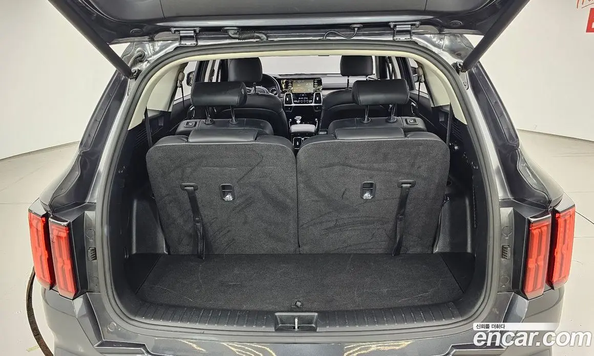 Kia Sorento 2021 2.2 автомат (гидро), фото 20 Kia Sorento 2021 2.2 автомат (гидро), фото 20