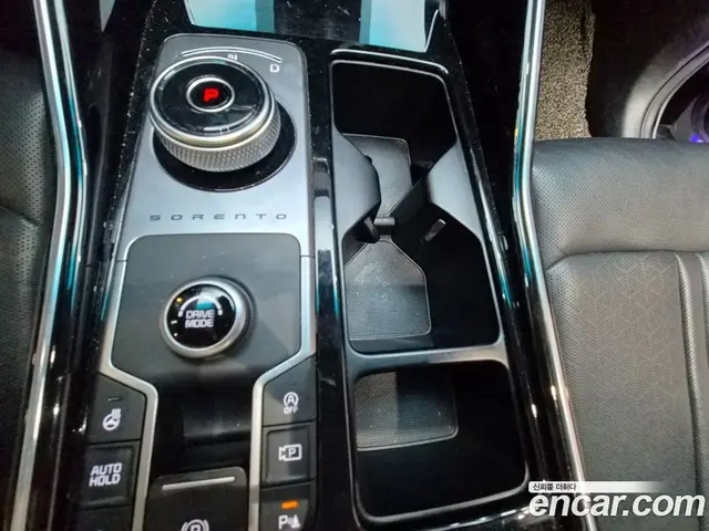 Kia Sorento 2022 2.2 автомат (гидро), миниатюра 9