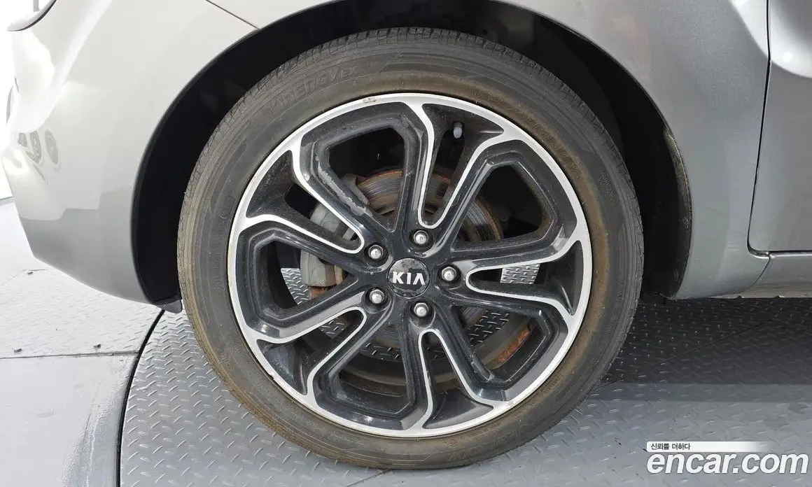 Kia Soul 2012 1.6 автомат (гидро), фото 5 Kia Soul 2012 1.6 автомат (гидро), фото 5