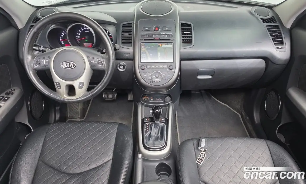 Kia Soul 2012 1.6 автомат (гидро), фото 7 Kia Soul 2012 1.6 автомат (гидро), фото 7