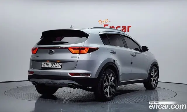 Kia Sportage 2015 2.0 автомат (гидро), миниатюра 2
