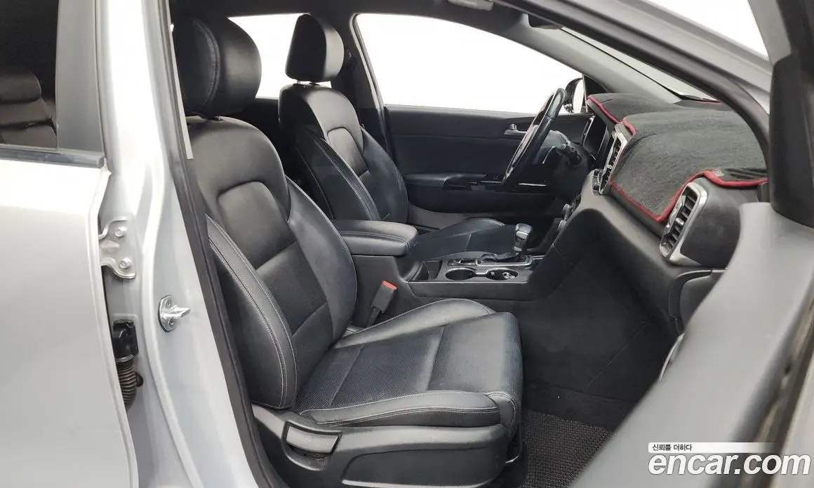Kia Sportage 2015 2.0 автомат (гидро), фото 11