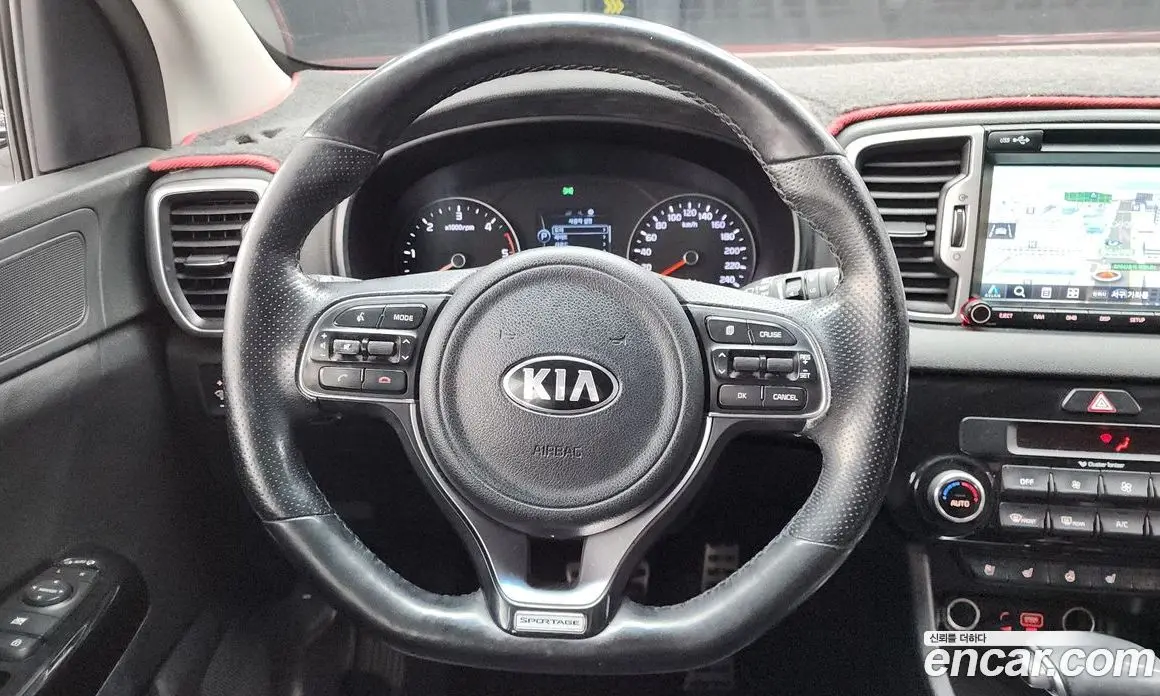 Kia Sportage 2015 2.0 автомат (гидро), фото 13