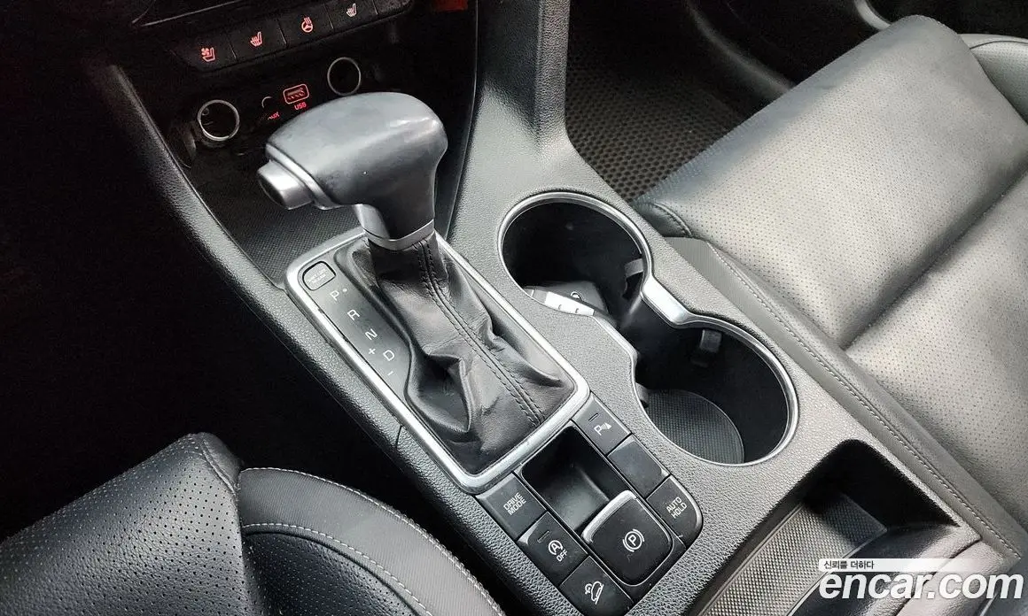 Kia Sportage 2015 2.0 автомат (гидро), фото 9