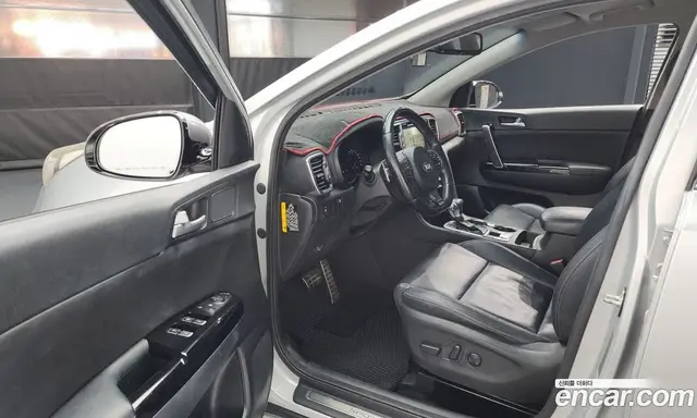 Kia Sportage 2015 2.0 автомат (гидро), миниатюра 10