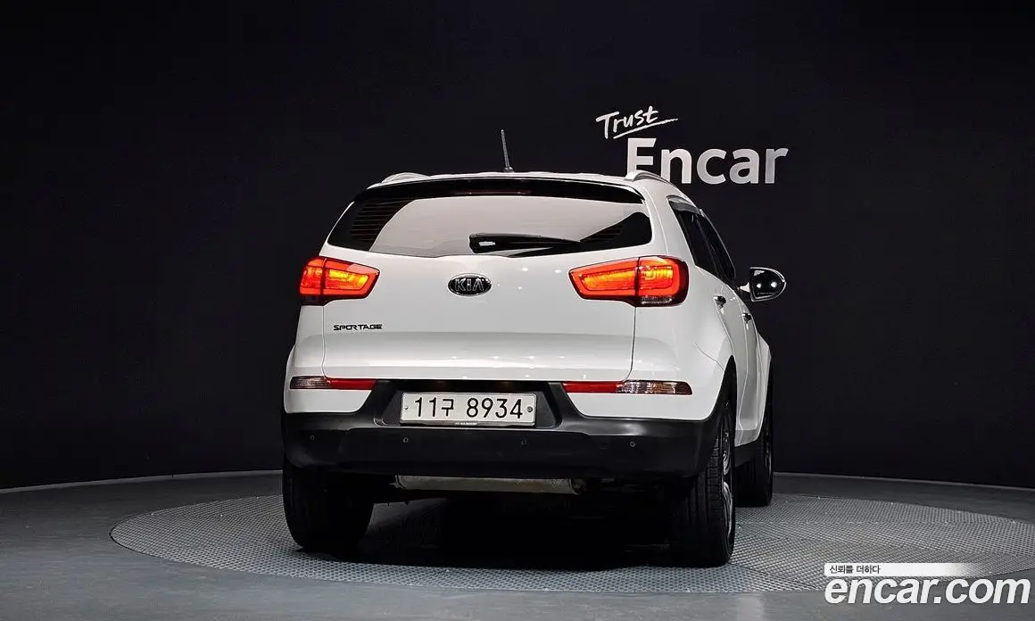 Kia Sportage 2015 2.0 автомат (гидро), фото 4
