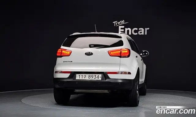 Kia Sportage 2015 2.0 автомат (гидро), миниатюра 4