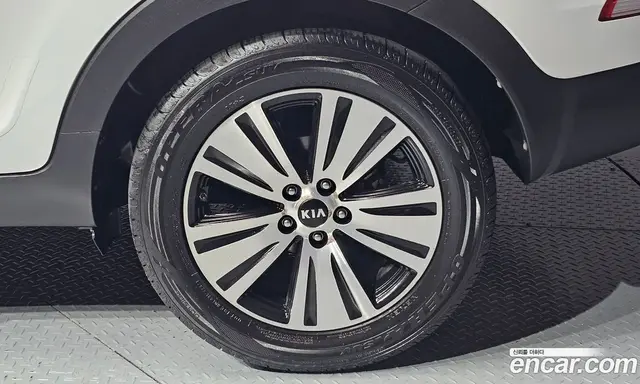 Kia Sportage 2015 2.0 автомат (гидро), миниатюра 7