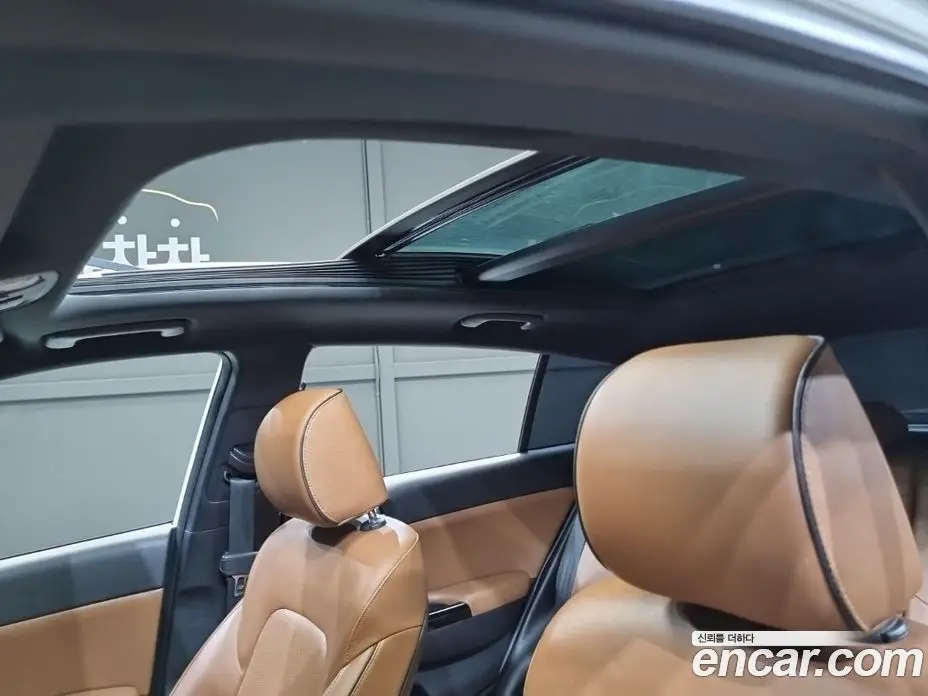 Kia Sportage 2015 2.0 автомат (гидро), фото 15
