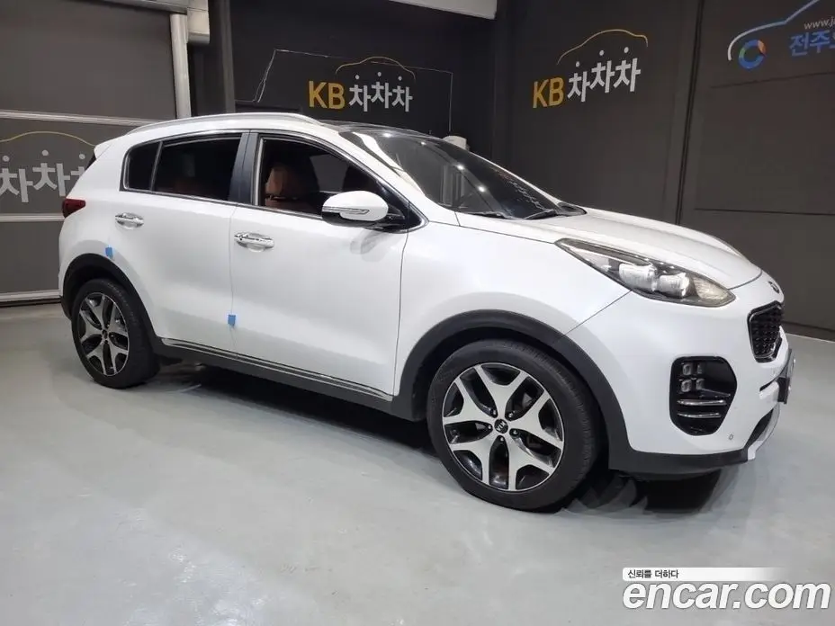 Kia Sportage 2015 2.0 автомат (гидро), фото 3