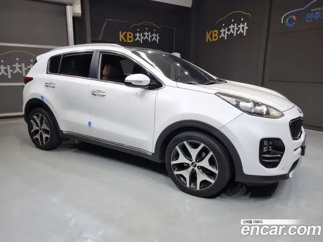 Kia Sportage 2015 2.0 автомат (гидро), миниатюра 3