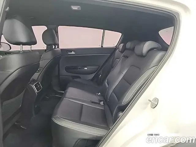 Kia Sportage 2020 2.0 автомат (гидро), миниатюра 12