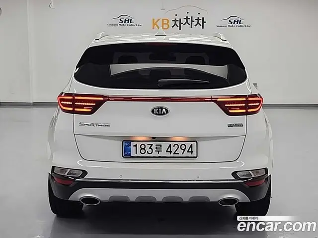 Kia Sportage 2020 2.0 автомат (гидро), миниатюра 3